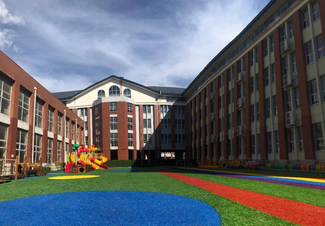 营口市育才幼儿园砥砺十年奠基未来