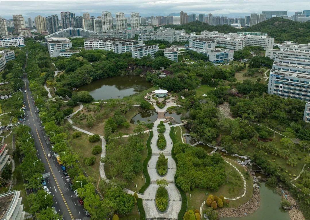 摄影丨黄德应这里是厦门软件园二期这里是美轮美奂的园林式it科学城