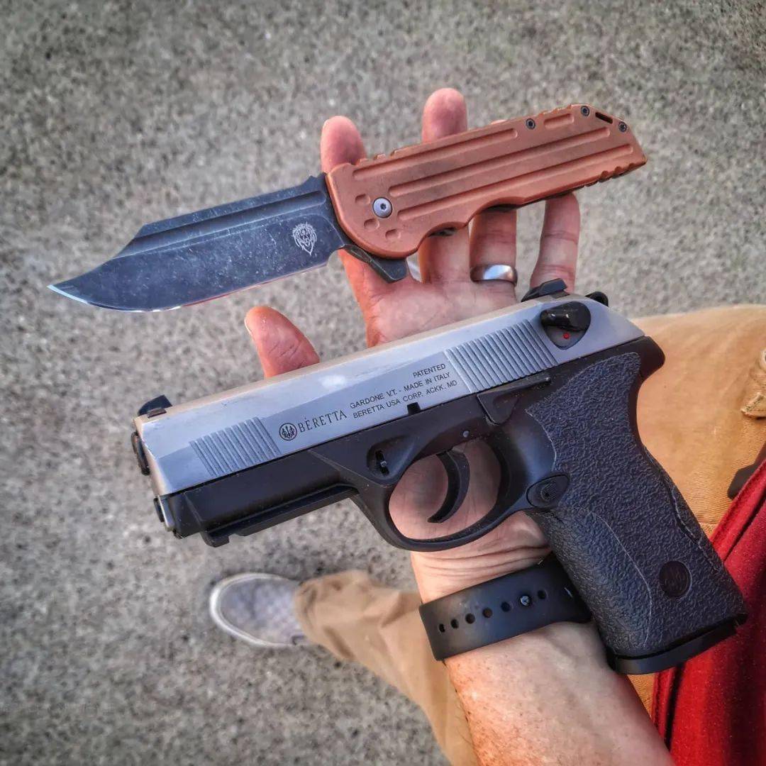 梦幻之枪berettapx4系列手枪图集