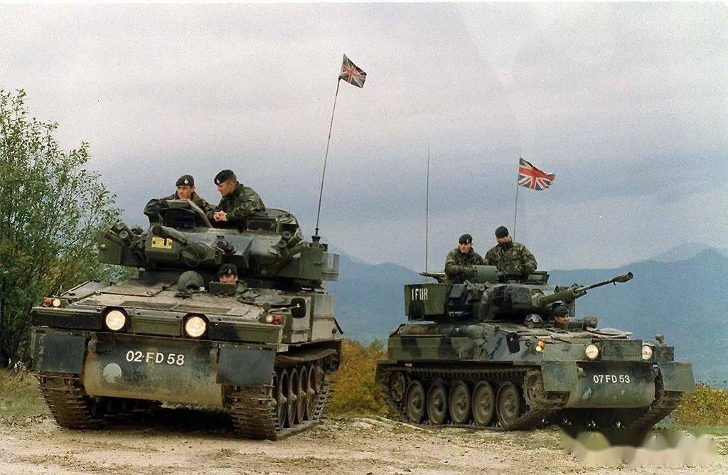 英国乌克兰装甲车图片