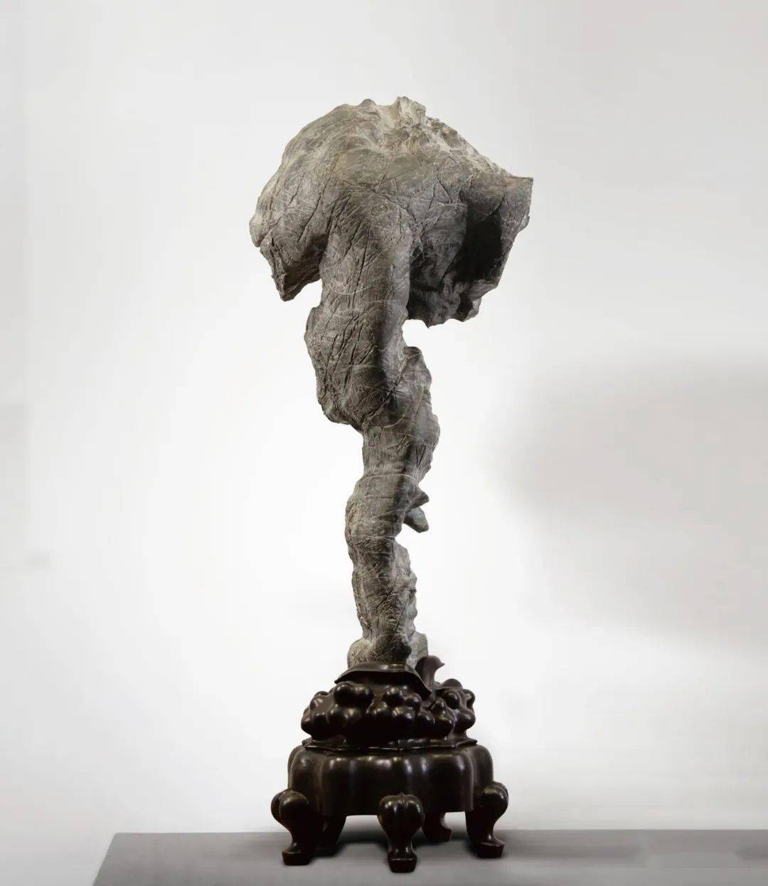 吴玉伟传统供石如何赏玩