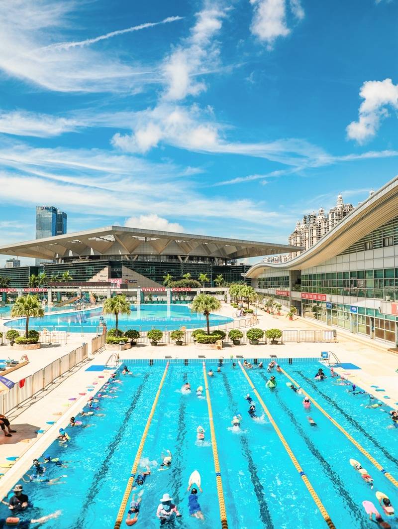 宝安文体中心游泳场作为全市设施完备,水质良好的场馆之一,一直是市民