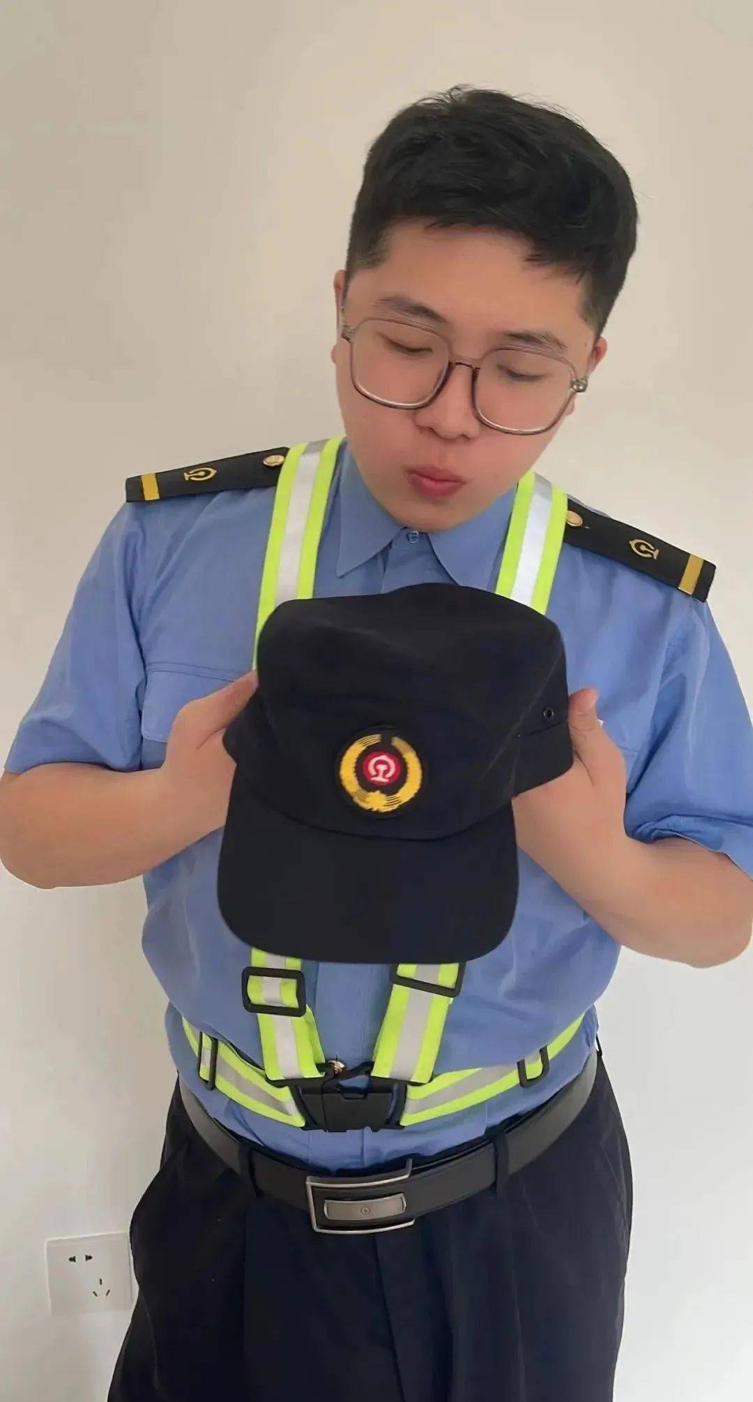 五月换装丨铁路人的夏季工装上线