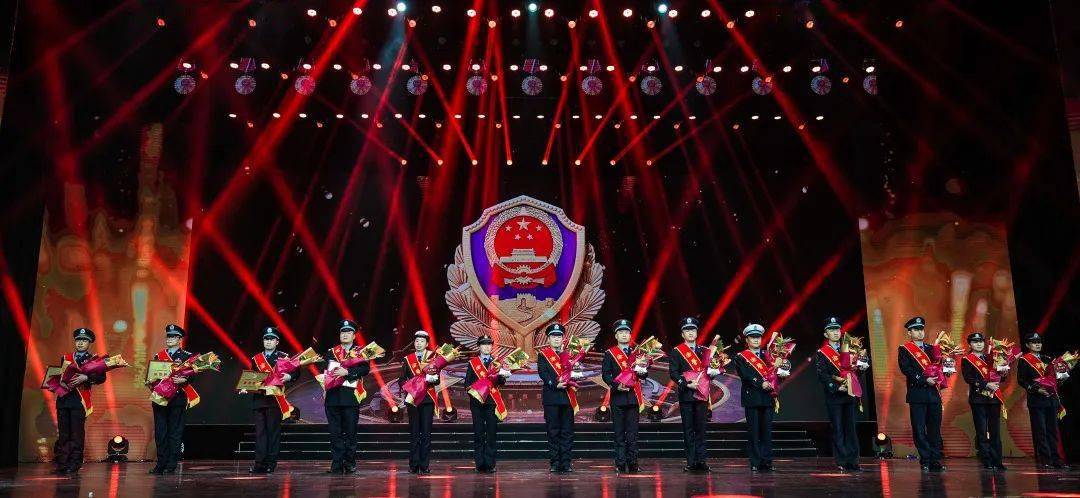 最高荣誉！重庆市公安局两江新区分局荣获“全国优秀公安局”称号！