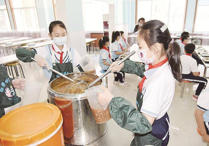 我是勤劳小帮厨