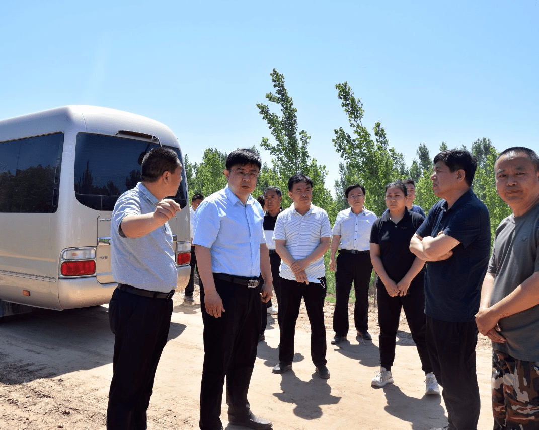 5月26日,县委副书记,县长赵之达到漳卫南运河夏津段专题督导防汛工作