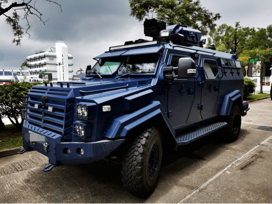 香港警方购入国产剑齿虎装甲车