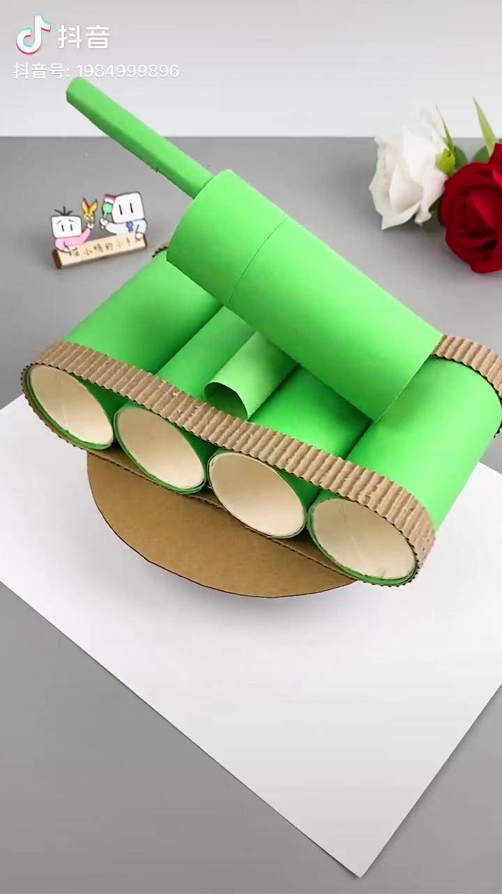 废物利用 亲子手工 亲子时光_坦克_纸巾_孩子