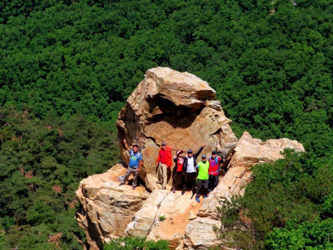 游记大黑山穿越寻找猫头鹰行走小刀背
