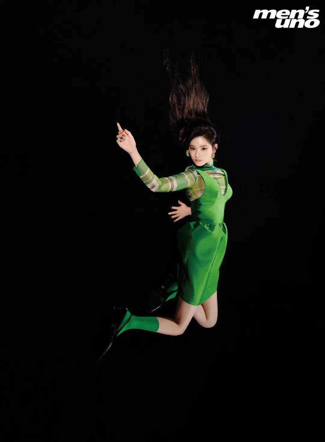 王怡人迎接斑斓多彩的未来