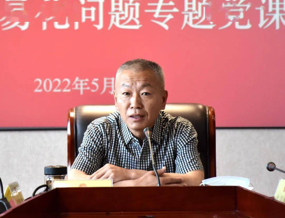 市人大常委会秘书长,机关党组书记史厚纯出