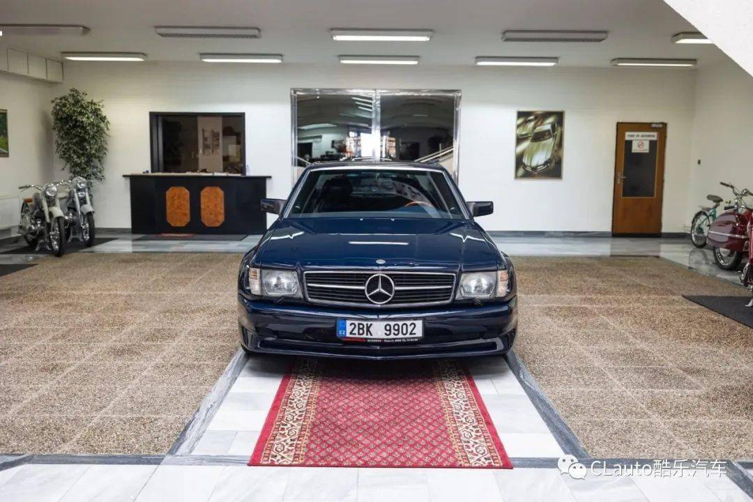 这辆1989年的奔驰560seckoenig改装的堪称完美酷乐汽车