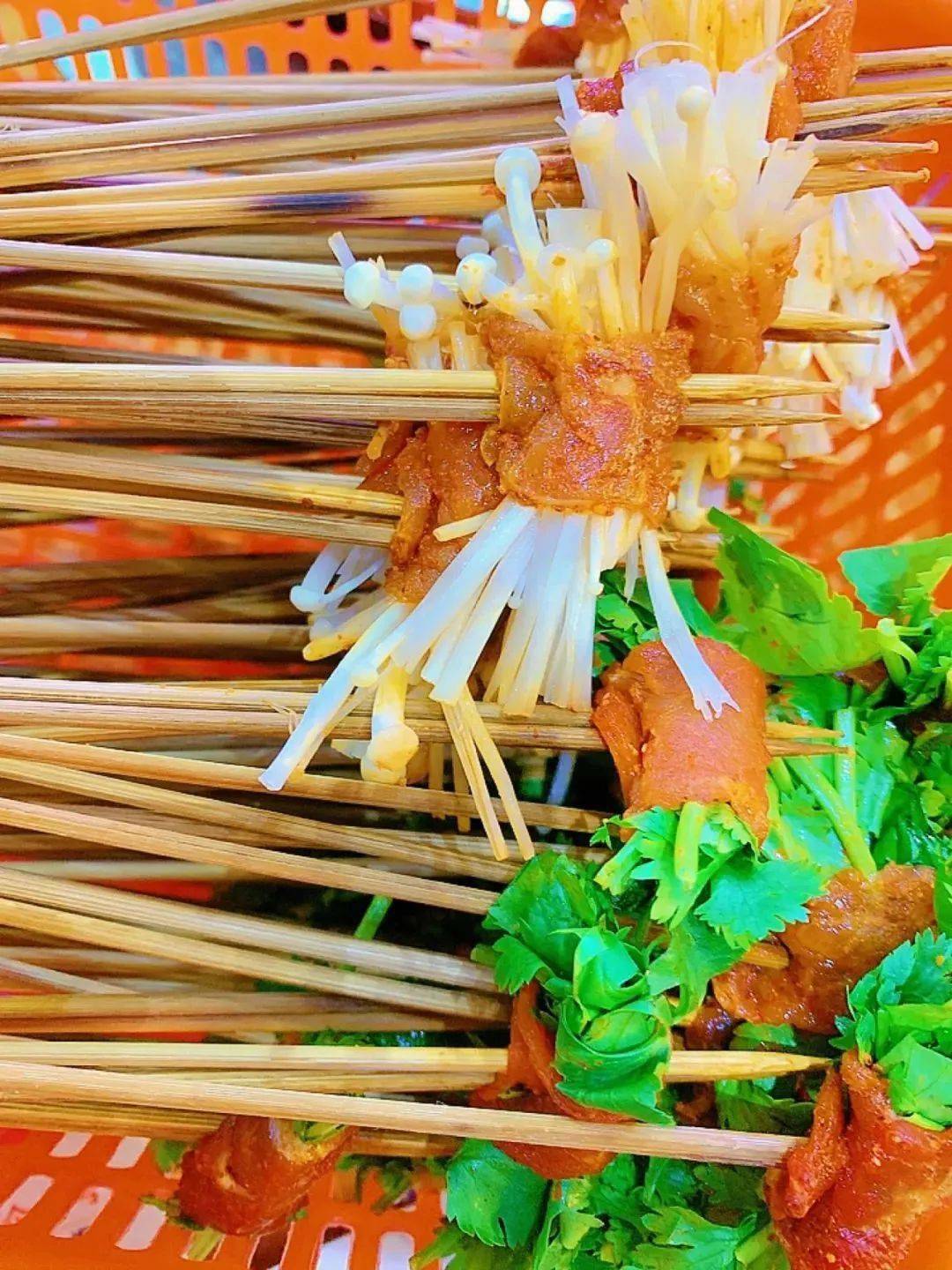 提前预约西航涮涮汉城北路店99元享渝都府西航涮涮3人自助锅底4选一3