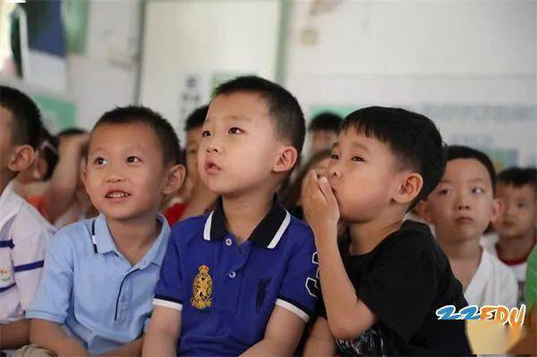 郑州萌娃笑脸迎六一_实验幼儿园_好朋友_大战