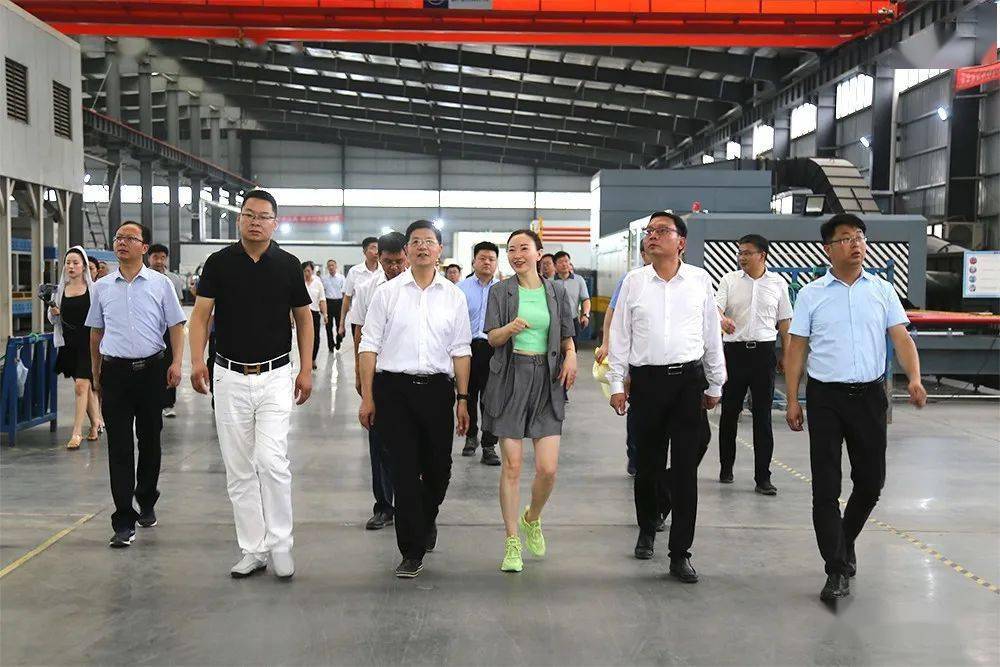 云梦县开展大战红五月重点项目拉练