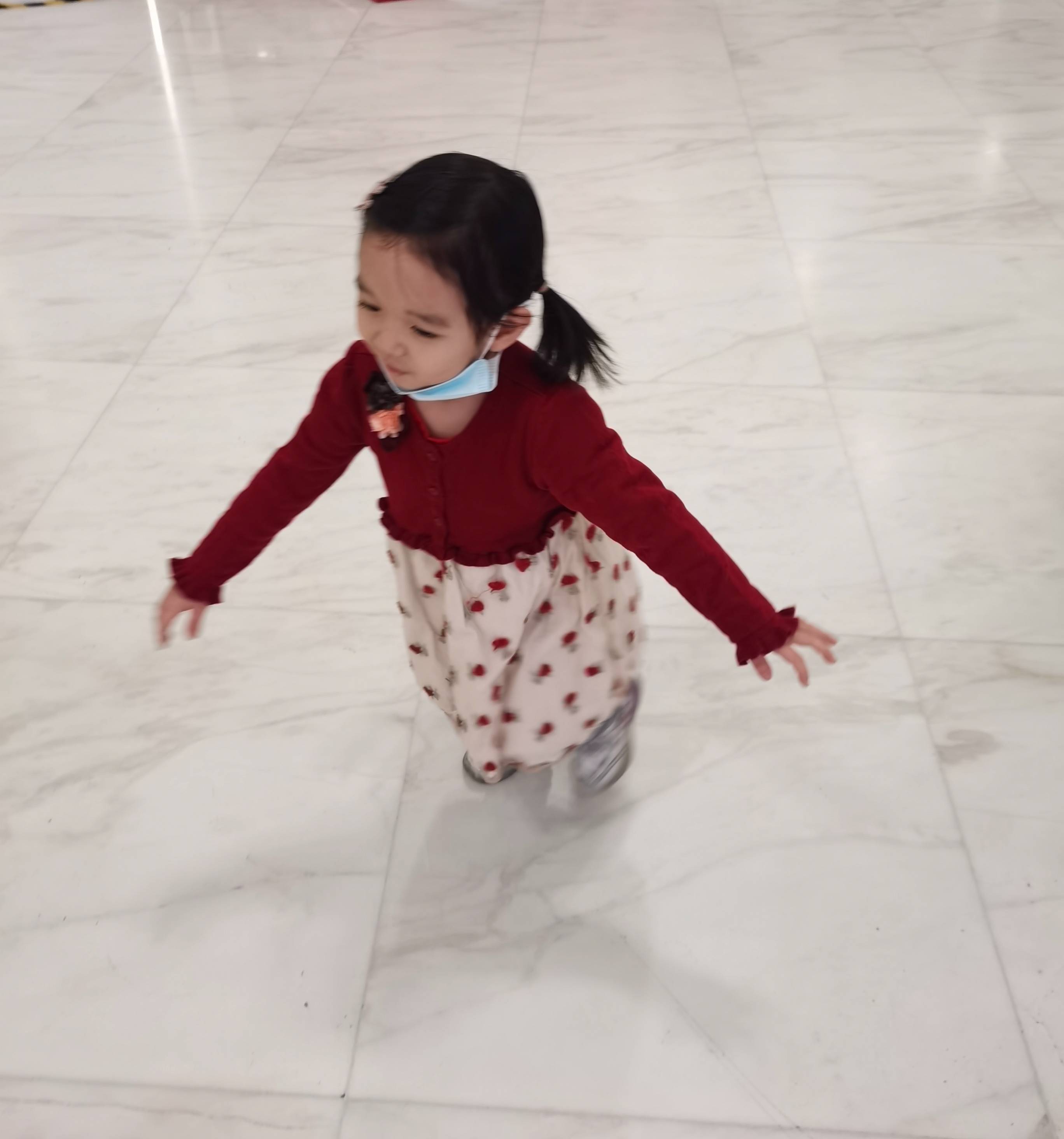 致儿童节:优秀宝宝杨佳艺_姥姥_妈妈_姥爷