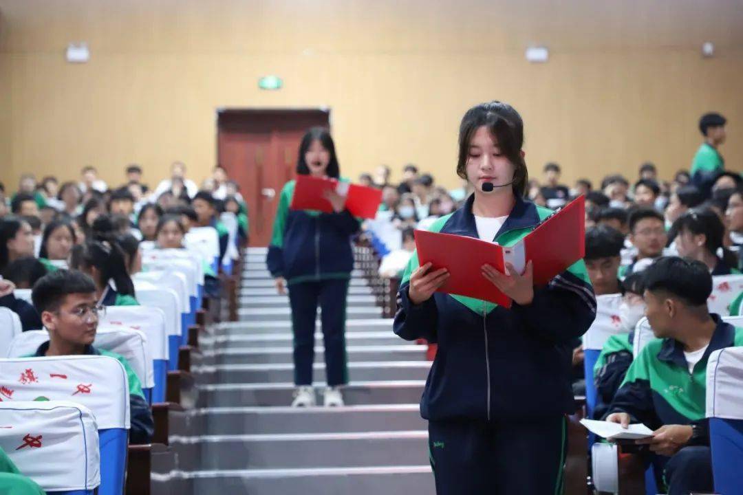 毕业季准旗一中举行2022届毕业典礼和欢送毕业生文艺晚会
