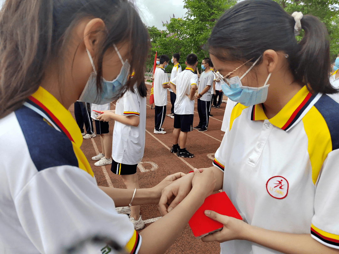 来源:综合江门日报报道编辑:张翠玲点赞,为高三学子加油!