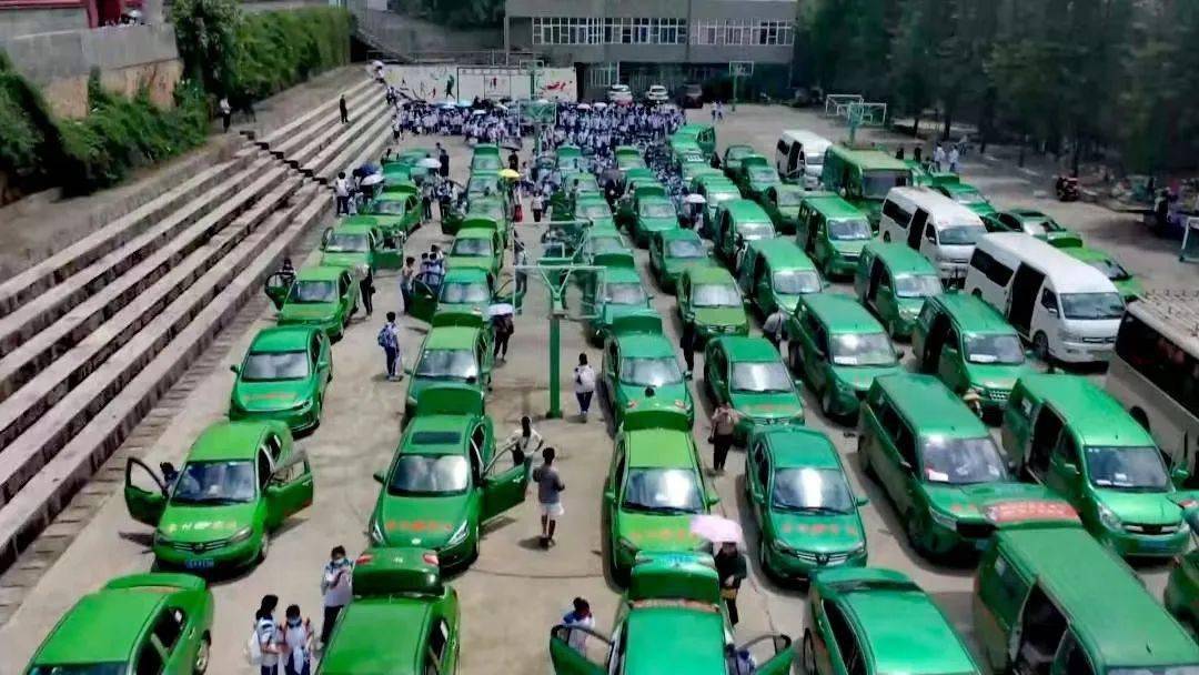 永德二中学生 李爱民耿马县公安局交警大队结合辖区实际,采取有力措施