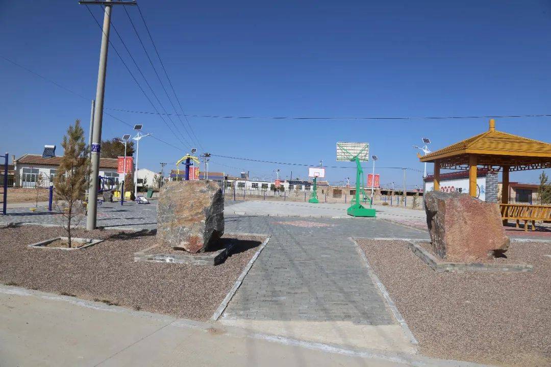 盐池高沙窝镇 "点线面"齐发力提升乡村"颜值"_整治_施记_家庭