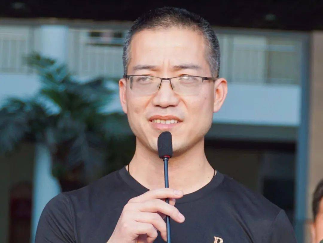 澄潭中学隆重举行2022届高三毕业典礼暨高考动员大会