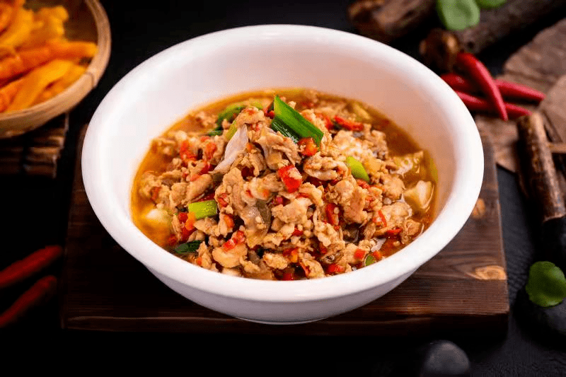 白辣椒炒五花肉老坛酸菜鱼片榨菜肉丝柴火香干老字号的卤香干,咸辣鲜