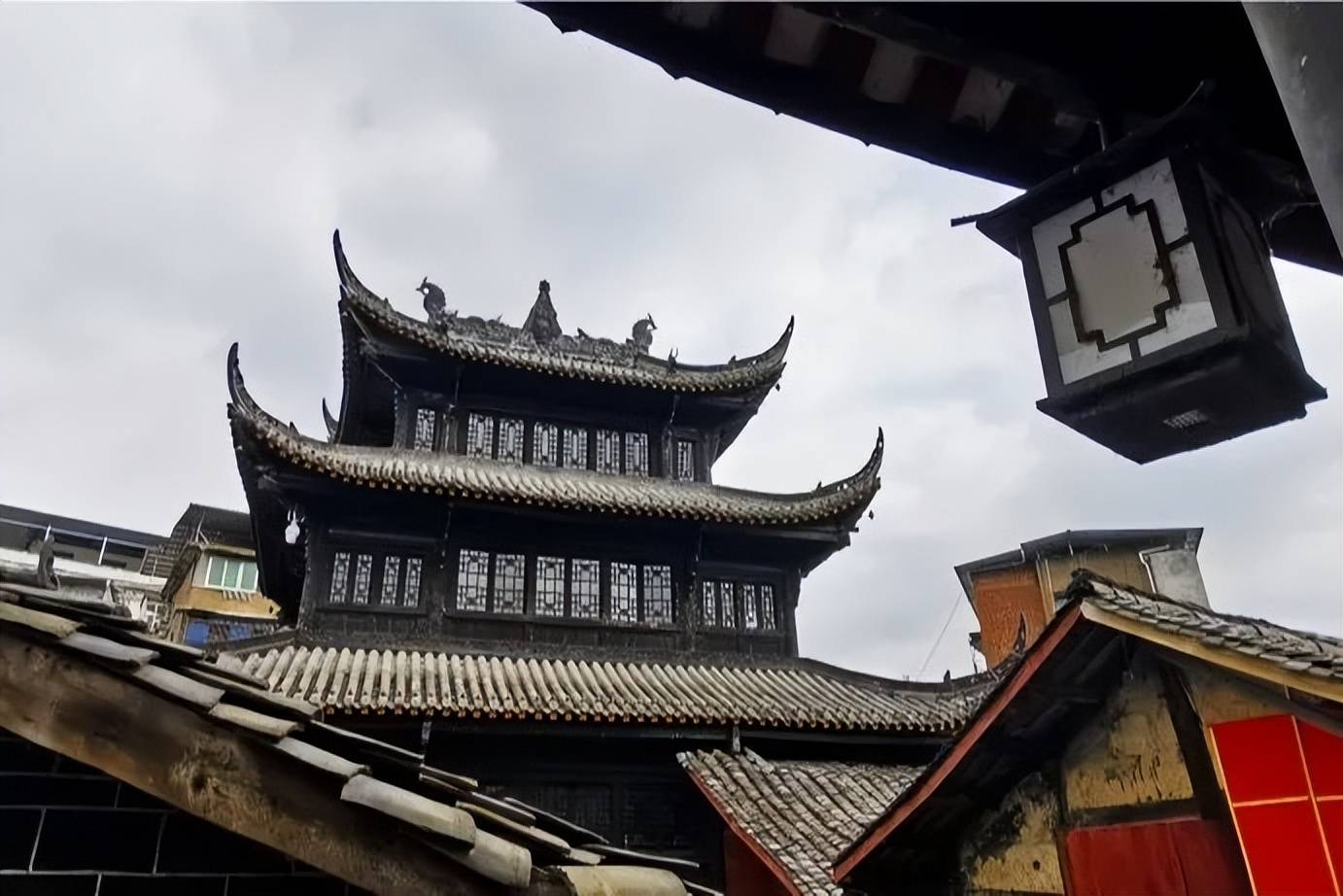 距成都3h的剑州古城,惊艳了时光,更鲜有人知!_剑阁古城_钟鼓楼_城墙