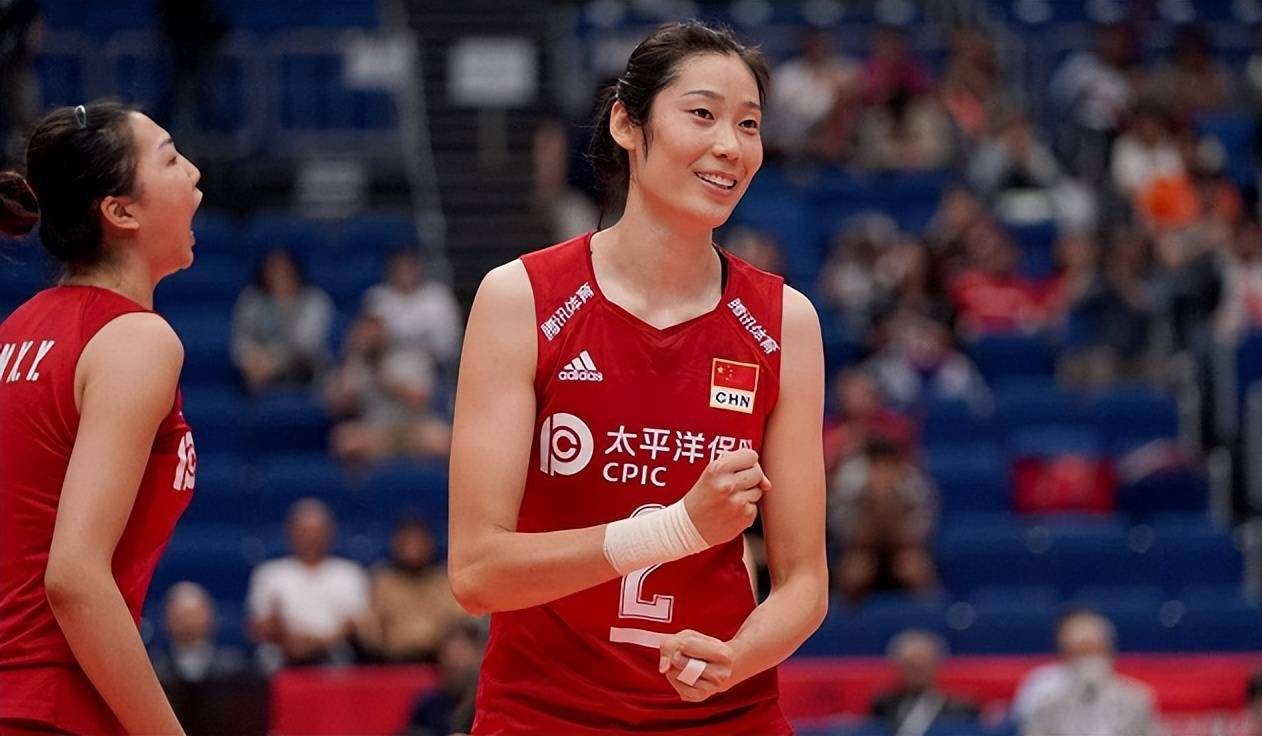 朱婷登上《青年大学习》,女排核心养伤,未来率队崛起_中国女排_荣誉