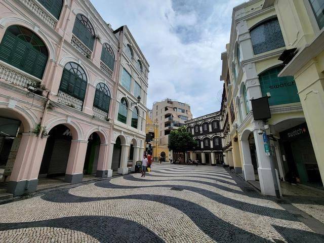 这曾是澳门的中心如今成为最大的逛街广场仿佛来到了国外