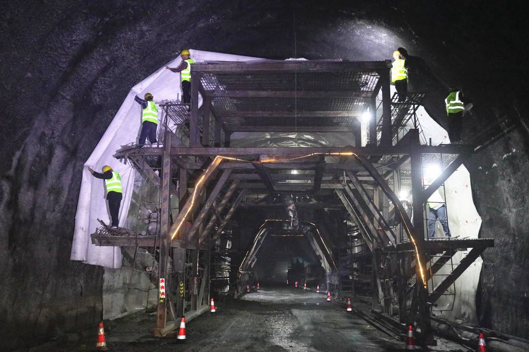 仁沐新高速太平隧道贯通 预计2023年底全线通车_施工_地质_高速公路