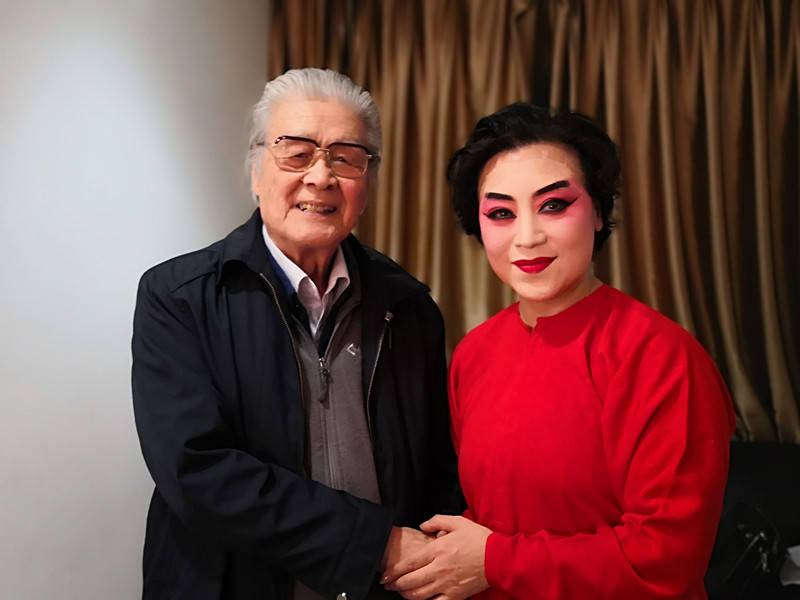 京剧程派名家李佩红追忆蓝天野:蓝老师总有聊不完的话题_演出_话剧