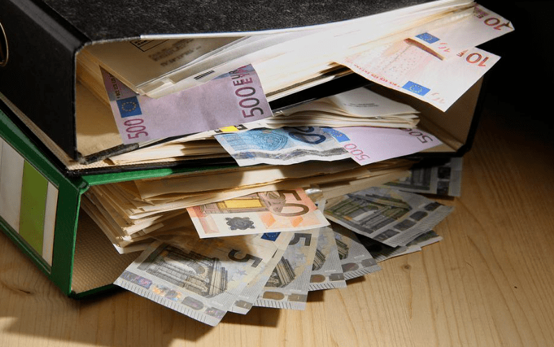 "有1900万逃税者,身份已明确,但不能都关进监狱"_ruffini_税收_税款