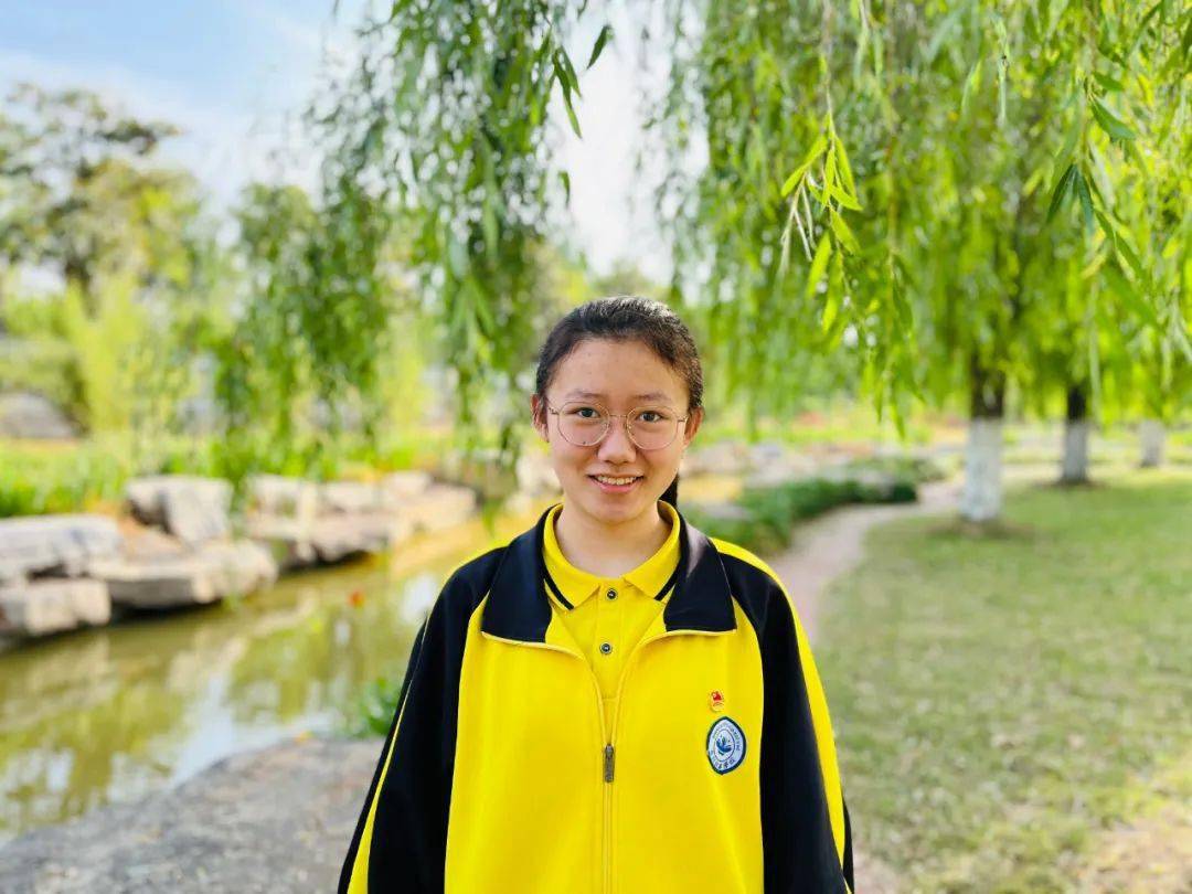 墨轩919郭原君921徐露金921胡佳乐922孟欣然922赵翊顺923周翔923王艺