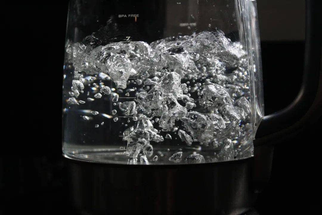 喝“千滚水”真的会造成亚硝酸盐中毒吗？