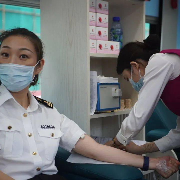 梅林海关先锋志愿队献血活动发车啦_同志_冯海_献血者