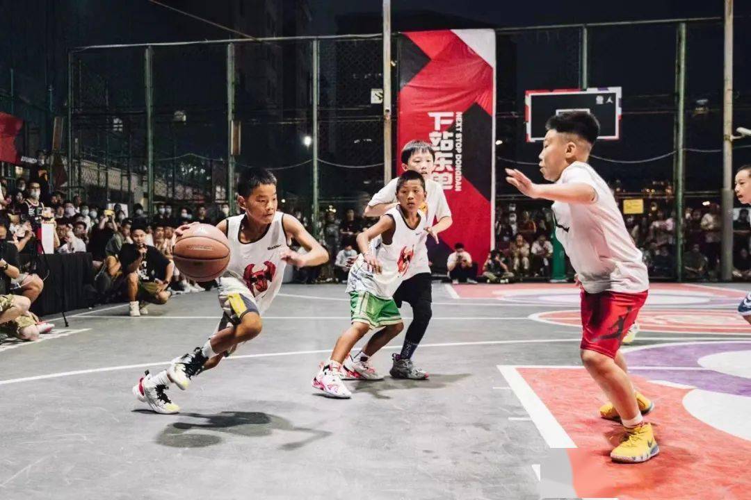 nba传奇球星艾佛森点赞凉山黑鹰队