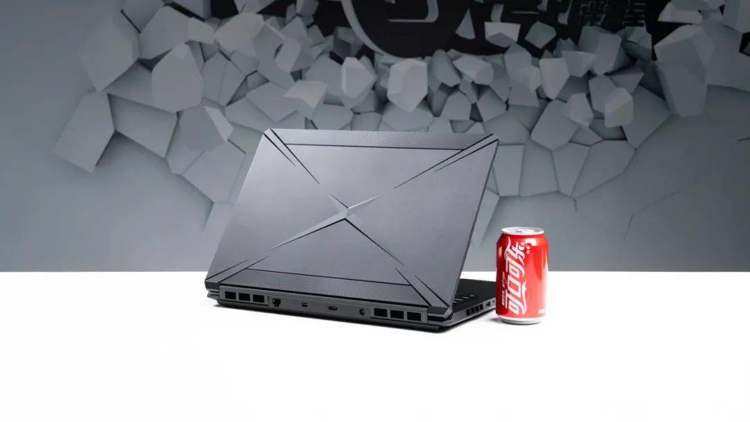 geforce rtx 3060 笔记本电脑gpu(140w)i7-12700h 处理器16gb 4800mhz