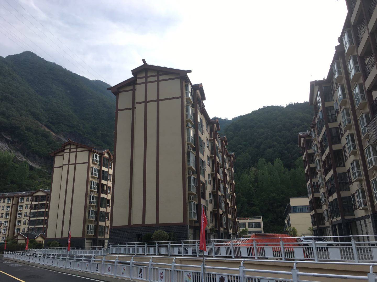 乘坐高铁看襄阳崛起的高铁新镇看高铁时代保康县后坪镇的新机遇