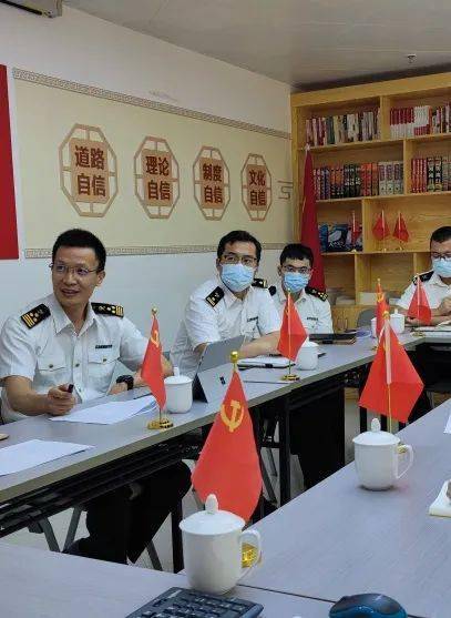 在路上南头海关凝心聚力加强队伍建设侧记