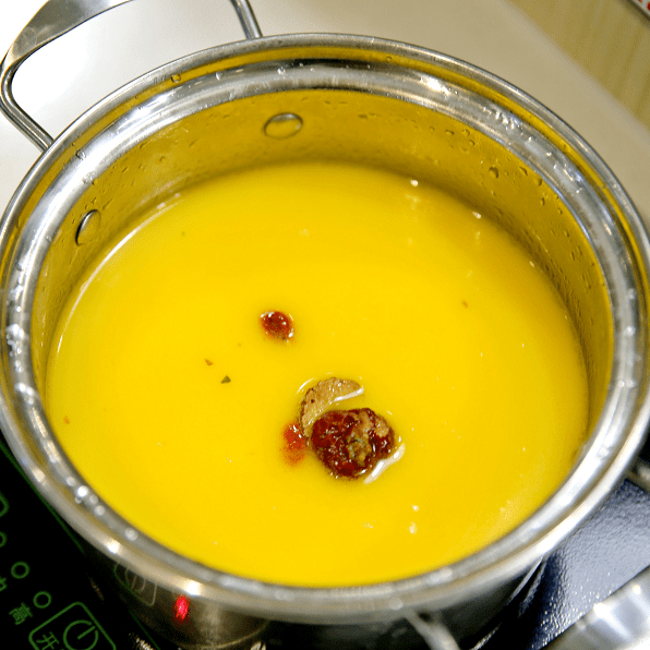 食材_锅底_美味