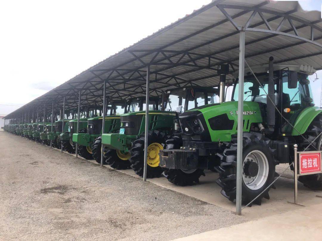 856十一区农机服务标准化建设再上新台阶