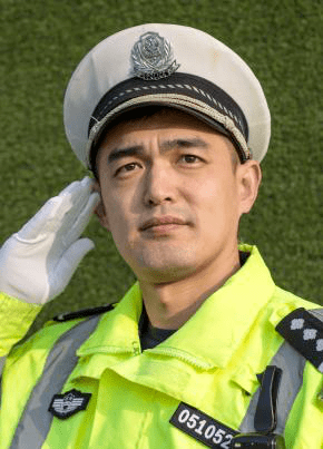 赵 冰濮阳县公安局网安大队民警.
