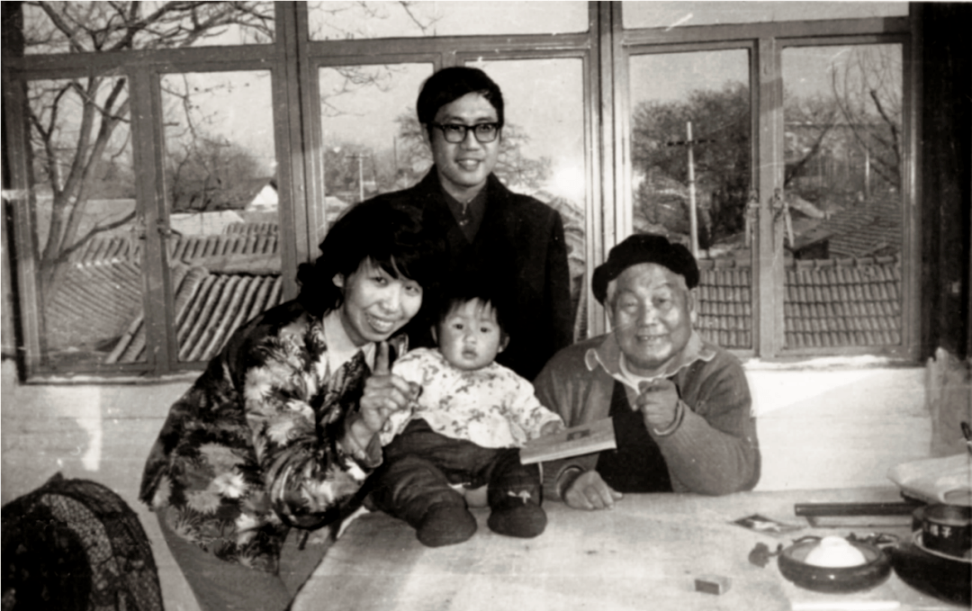 我与萧军:他一生中从未听我叫过他一声"父亲"_外公_海北_鲍旭东