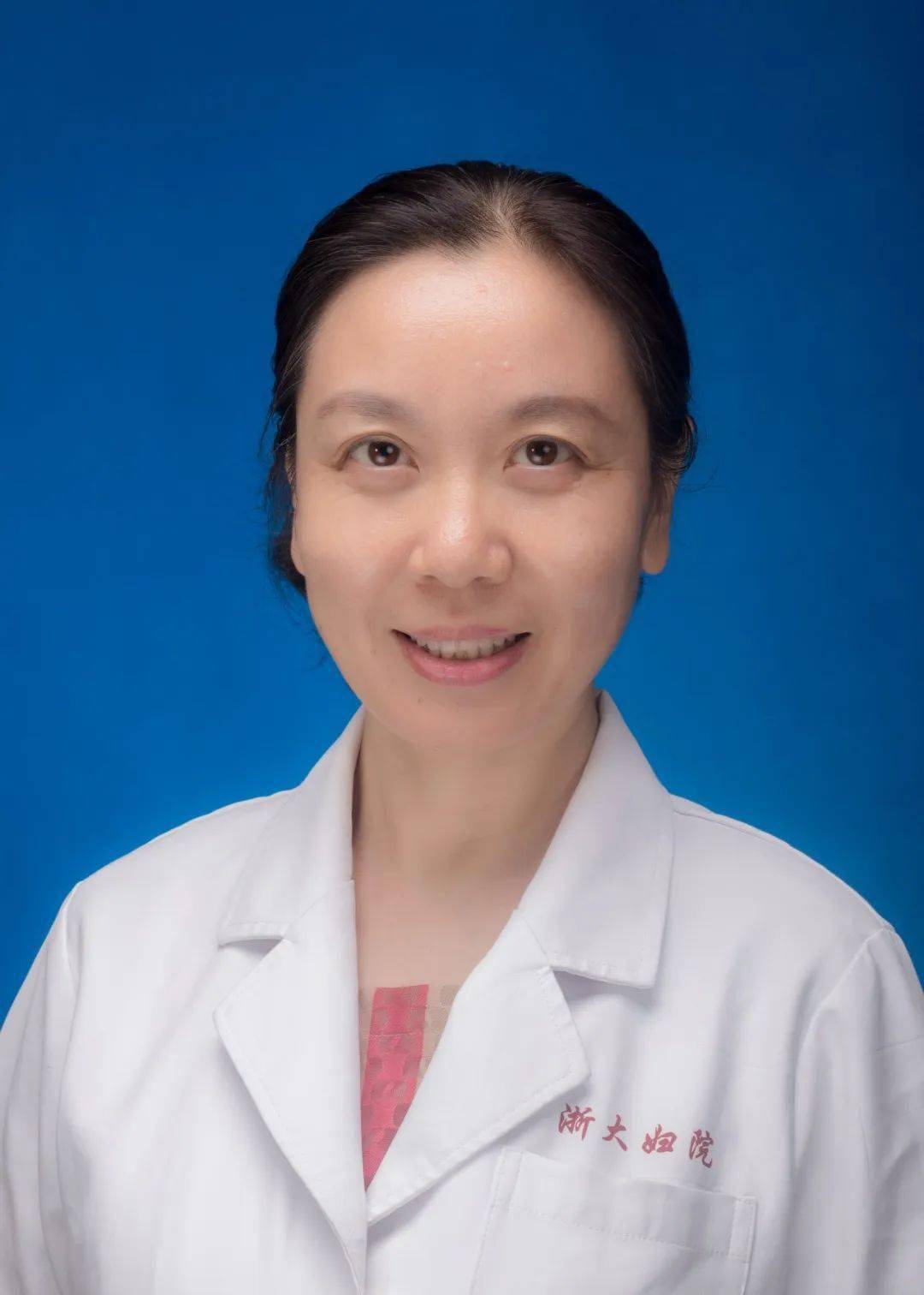 钱洪浪妇科主任医师擅长妇科疾病的诊治及内分泌紊乱,不孕不育的治疗.