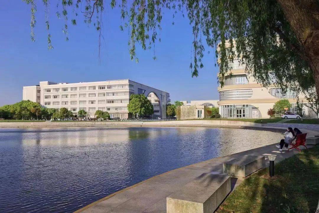 权威发布上海对外经贸大学2022年本科招生章程