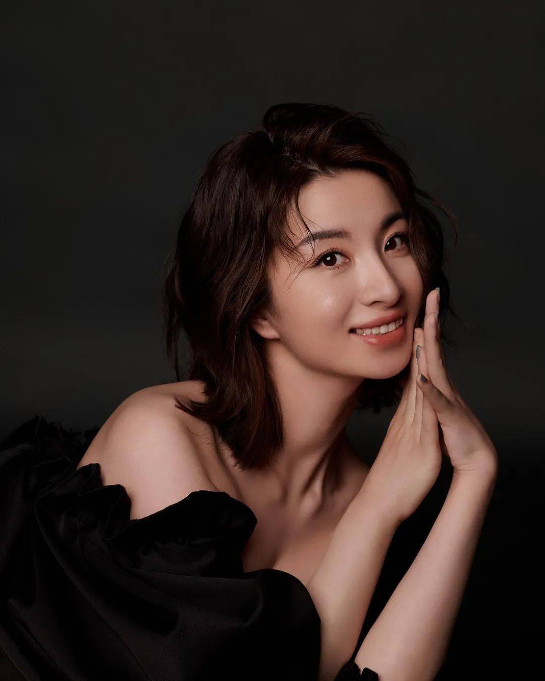 ���ӽ�Ŀ��| �������ᵽ������ӽ̾���س����ֻ�(��ף������Ժ...