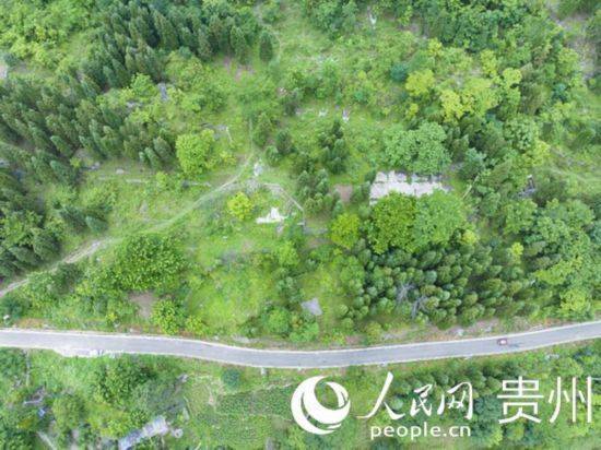 看中国·千家万户的事 贵州化屋村：黔山秀水好风光 乡村振兴路更广