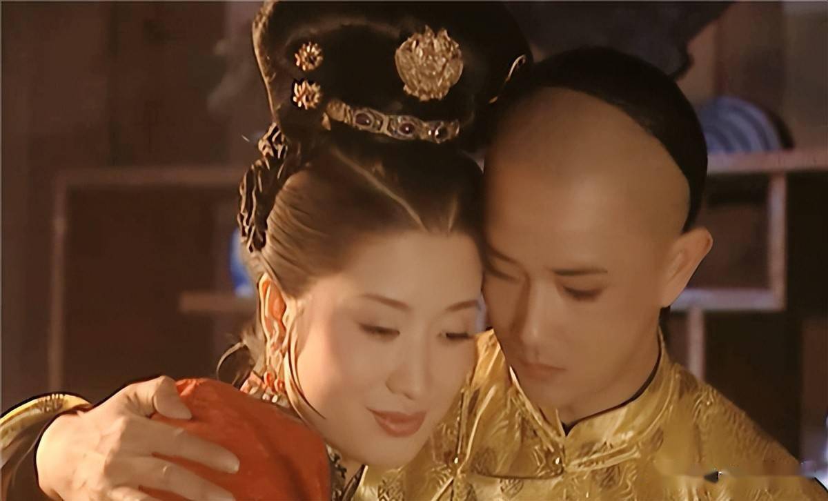 赫舍里氏并非嫡出为什么能做康熙的皇后孝庄娶她是唯一选择