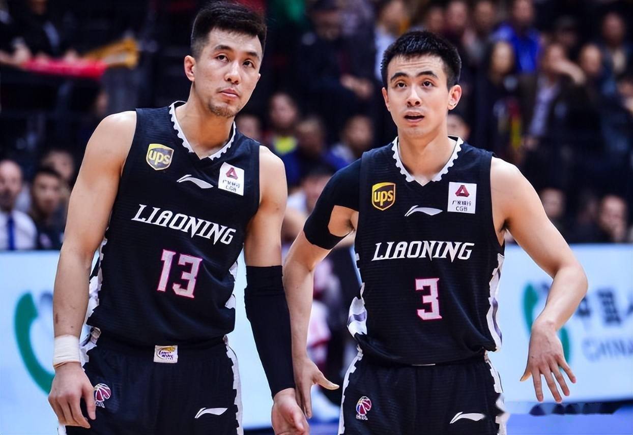 辽宁队四大后卫确定防守新星携手双子星杨鸣拒绝放弃鄢手骐