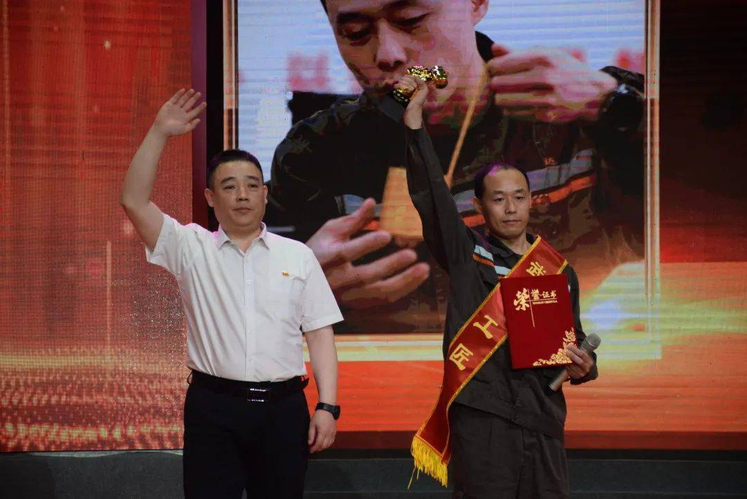 2022年"武安工匠年度人物"精彩亮相_发展_劳动_活动